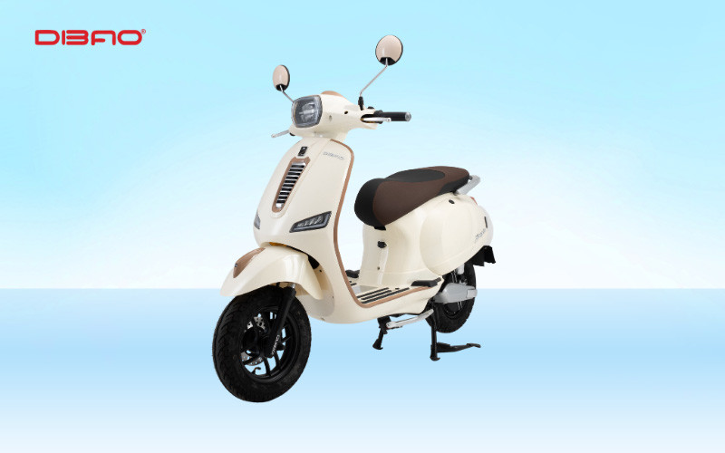 Xe điện màu be Dibao Pansy Dio + 2025